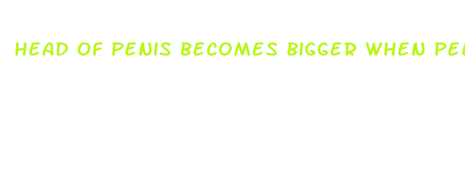 head of penis becomes bigger when peeing